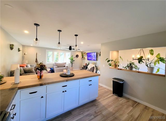 8699 Hartshorn Road, Batavia, NY 14020