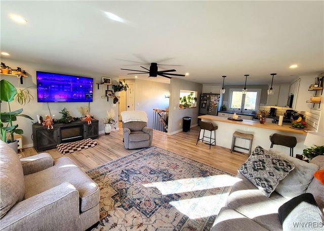 8699 Hartshorn Road, Batavia, NY 14020