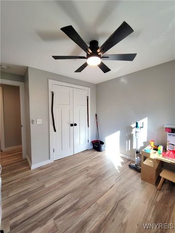 8699 Hartshorn Road, Batavia, NY 14020