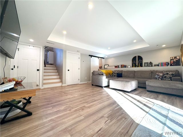 8699 Hartshorn Road, Batavia, NY 14020