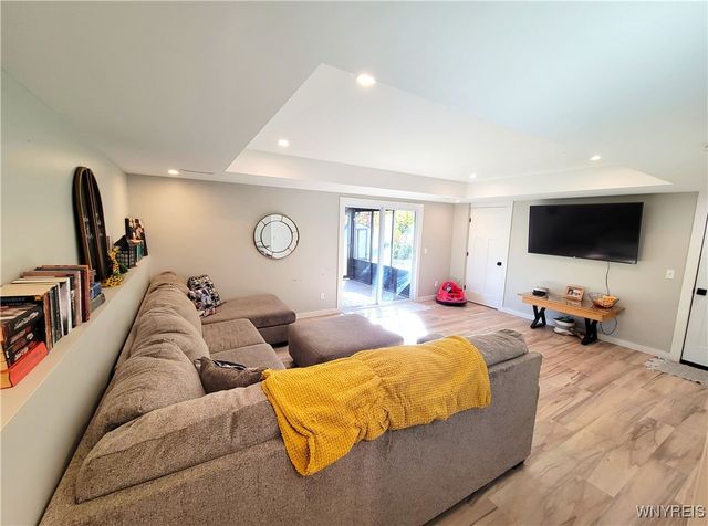 8699 Hartshorn Road, Batavia, NY 14020