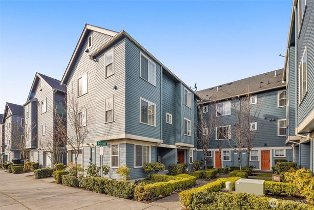 841 5th Place NE, Issaquah, WA 98029