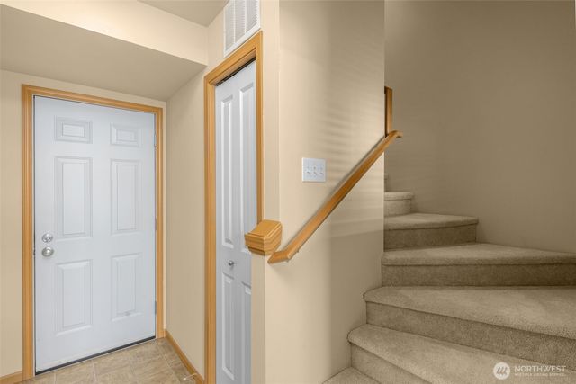 841 5th Place NE, Issaquah, WA 98029