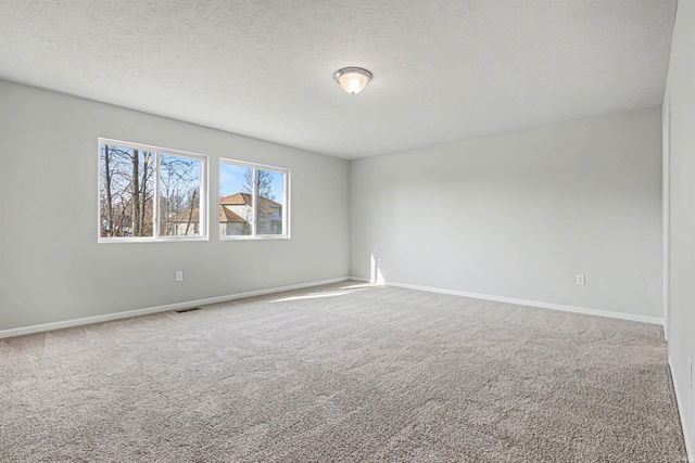 8247 Catberry Trail, Fort Wayne, IN 46804
