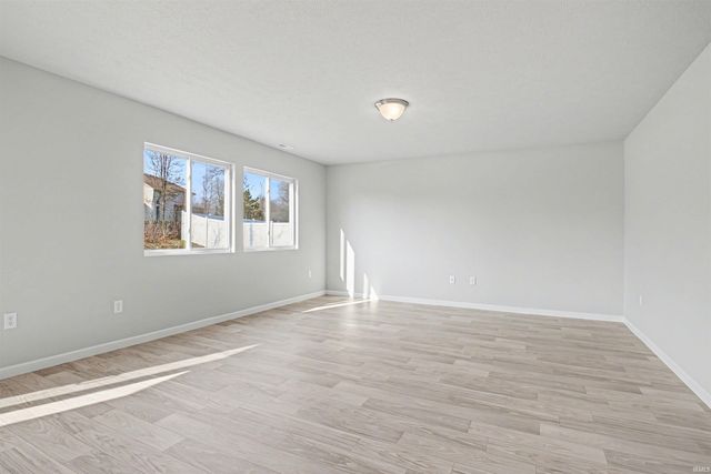 8247 Catberry Trail, Fort Wayne, IN 46804