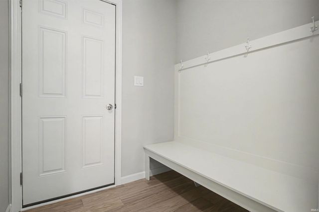 8247 Catberry Trail, Fort Wayne, IN 46804