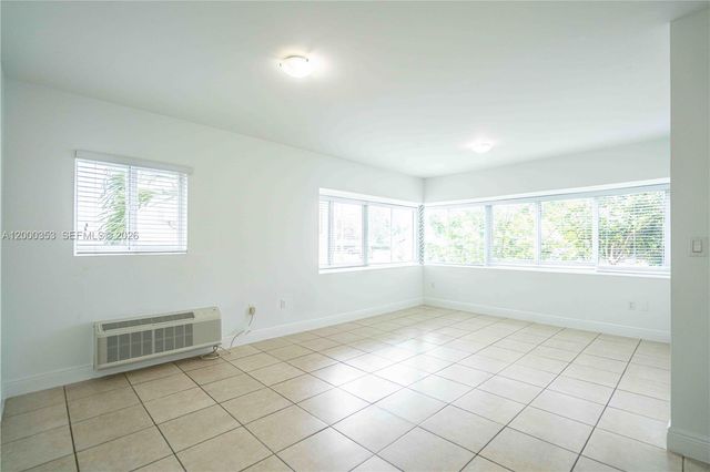 6971 Carlyle Ave 108, Miami Beach, FL 33141