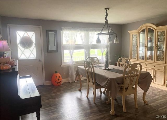 1 Willow Drive, Whitestown, NY 13492