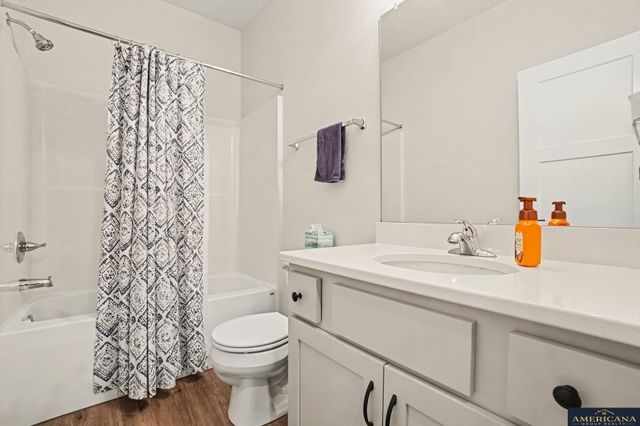 17010 Mary Street, Omaha, NE 68116