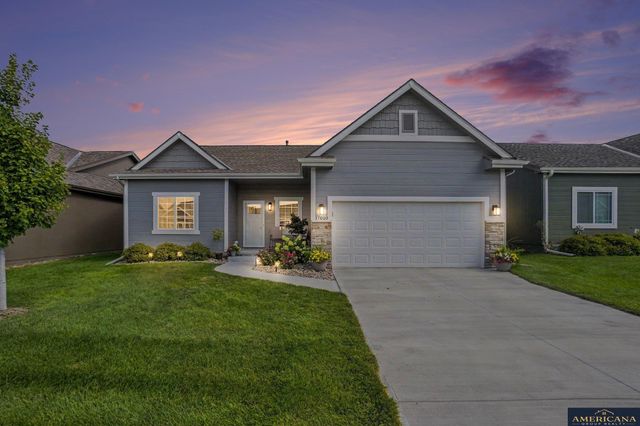 17010 Mary Street, Omaha, NE 68116