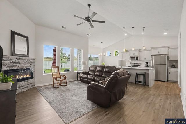 17010 Mary Street, Omaha, NE 68116