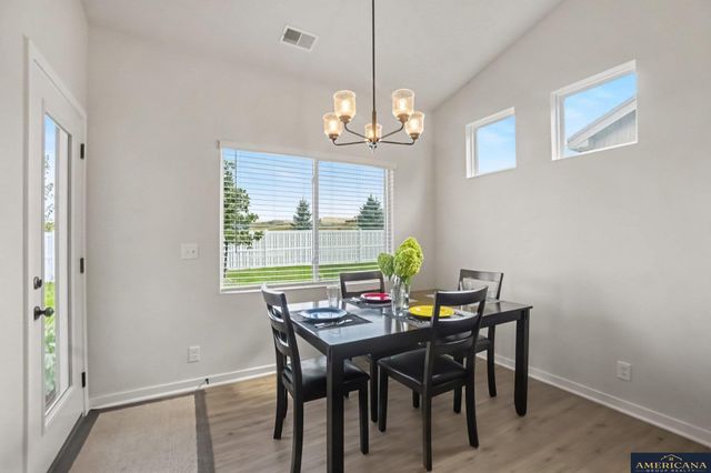 17010 Mary Street, Omaha, NE 68116