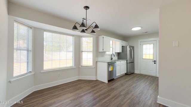 607 Sharease Circle, Wilmington, NC 28405