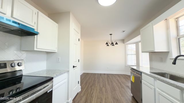 607 Sharease Circle, Wilmington, NC 28405