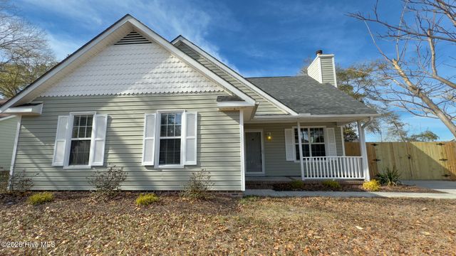 607 Sharease Circle, Wilmington, NC 28405