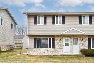 W163N11528 Windsor COURT #A, Germantown, WI 53022