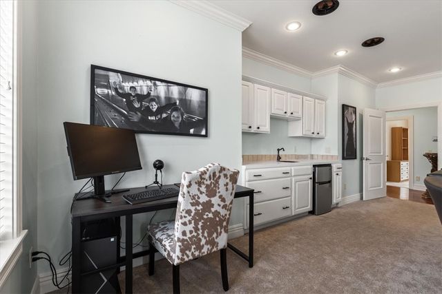 3028 Willow Bend Circle, Springdale, AR 72762