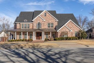 3028 Willow Bend Circle, Springdale, AR 72762