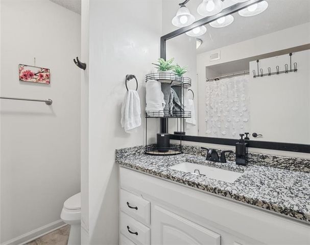 43 Rumson Court SE, Smyrna, GA 30080
