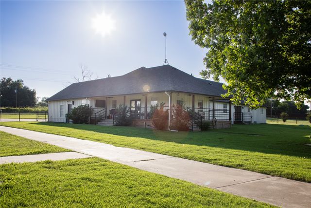 1324 Tidwell Road, Weatherford, TX 76087