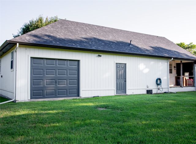 1324 Tidwell Road, Weatherford, TX 76087