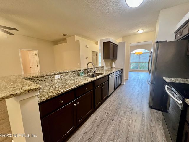 1455 SILVER BELL Lane, Fleming Island, FL 32003