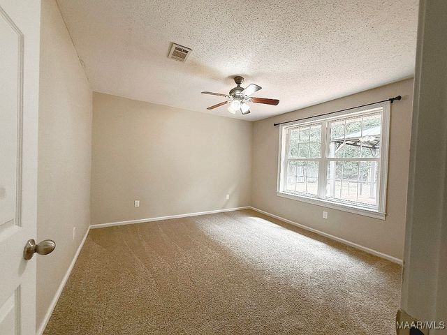 77 County Road 477 ., Selma, AL 36701