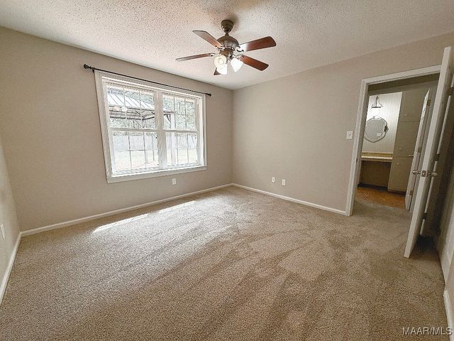 77 County Road 477 ., Selma, AL 36701