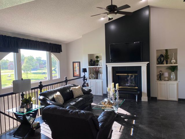 12301 E Zimmerly Ct, Wichita, KS 67207