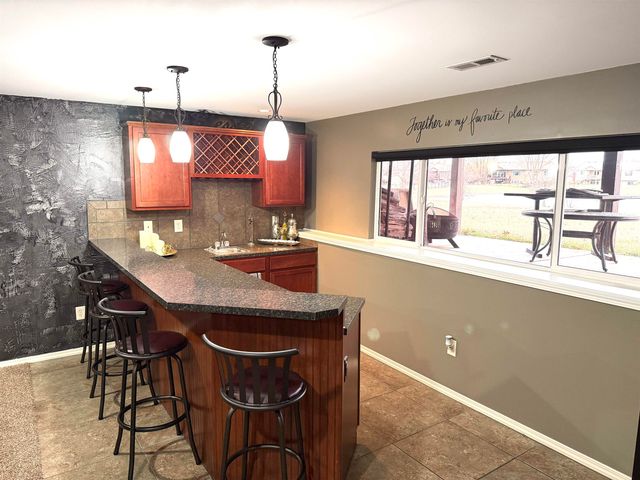 12301 E Zimmerly Ct, Wichita, KS 67207