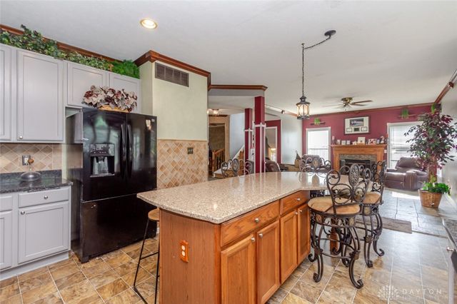 6155 Old Stone Court, Fairfield Twp, OH 45011