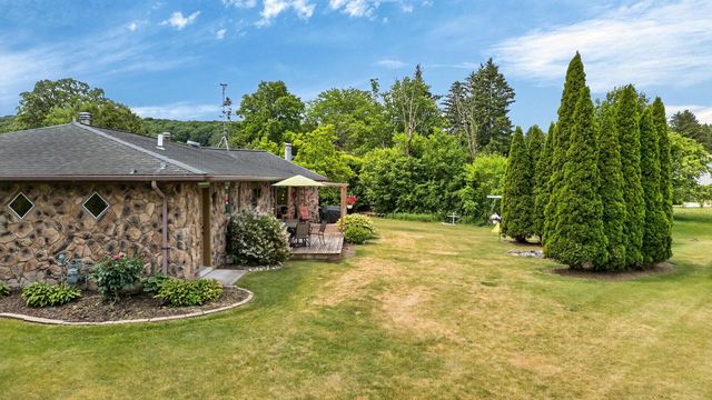822 Woodland STREET, Plymouth, WI 53073
