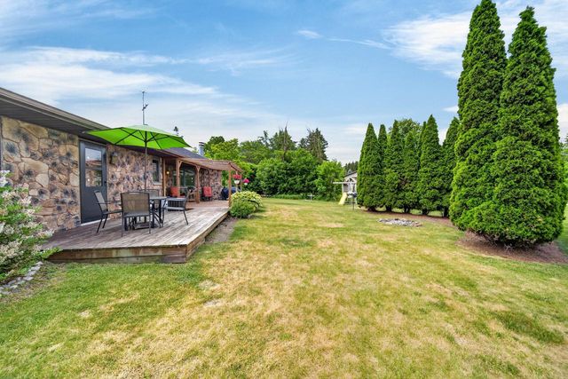 822 Woodland STREET, Plymouth, WI 53073