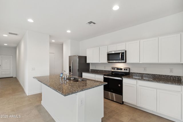 8431 W Gehrig Way, Florence, AZ 85132