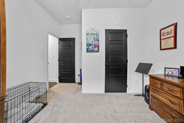 3035 N Dogwood Drive, Catoosa, OK 74015