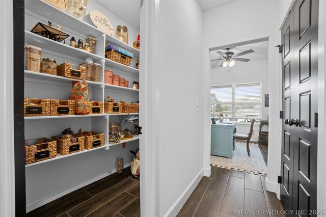 3035 N Dogwood Drive, Catoosa, OK 74015