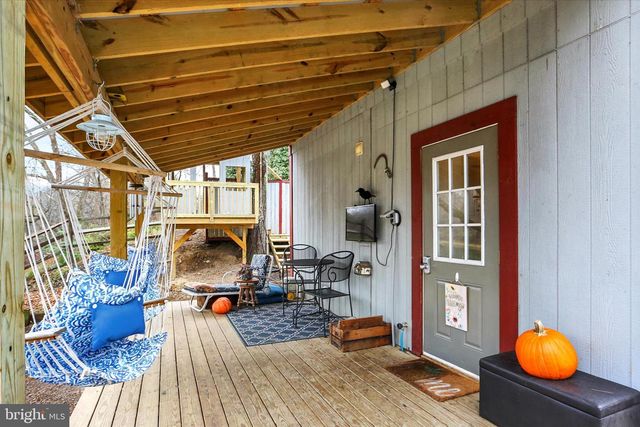 2600 S MARKET ST, Mechanicsburg, PA 17055