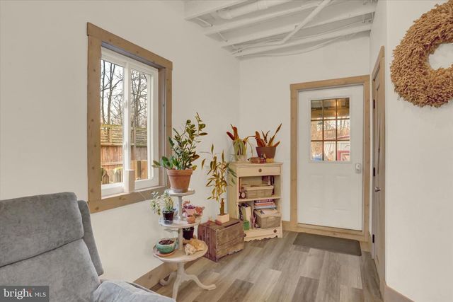 2600 S MARKET ST, Mechanicsburg, PA 17055