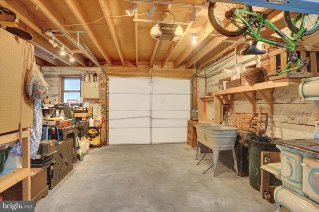 2600 S MARKET ST, Mechanicsburg, PA 17055