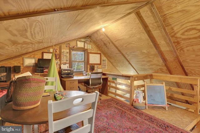 2600 S MARKET ST, Mechanicsburg, PA 17055