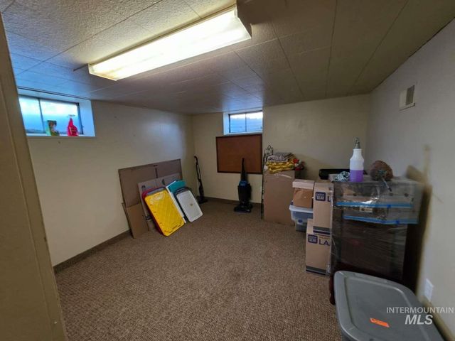 1225 Juniper St, Mountain Home, ID 83647