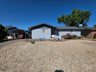 1225 Juniper St, Mountain Home, ID 83647