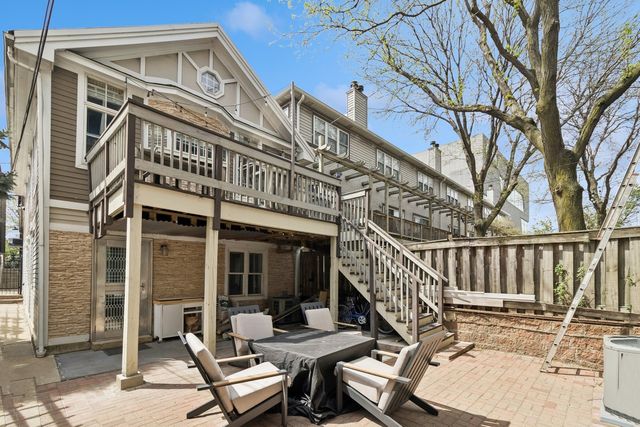 1532 N GREENVIEW Avenue, Chicago, IL 60642