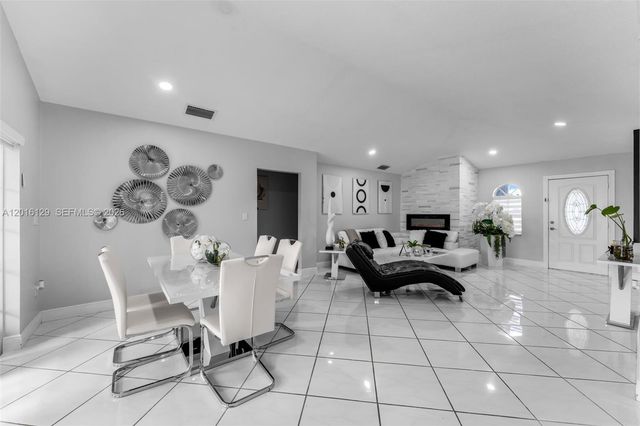15480 SW 144th Ave, Miami, FL 33177