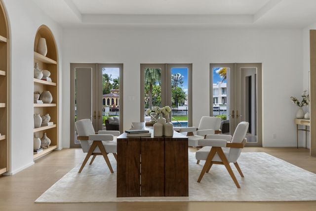 1207 Spanish River Road, Boca Raton, FL 33432