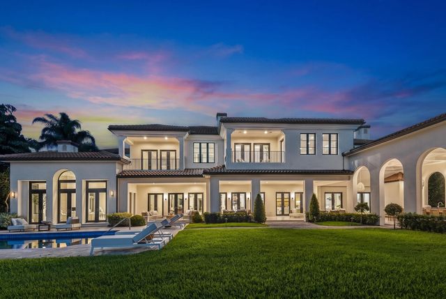1207 Spanish River Road, Boca Raton, FL 33432