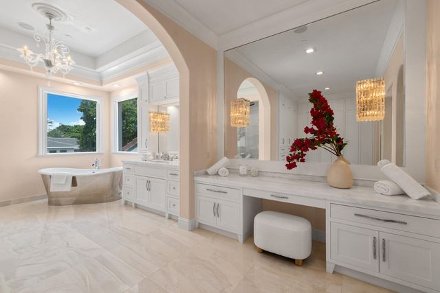 1207 Spanish River Road, Boca Raton, FL 33432