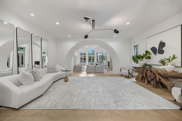 1207 Spanish River Road, Boca Raton, FL 33432