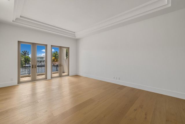 1207 Spanish River Road, Boca Raton, FL 33432