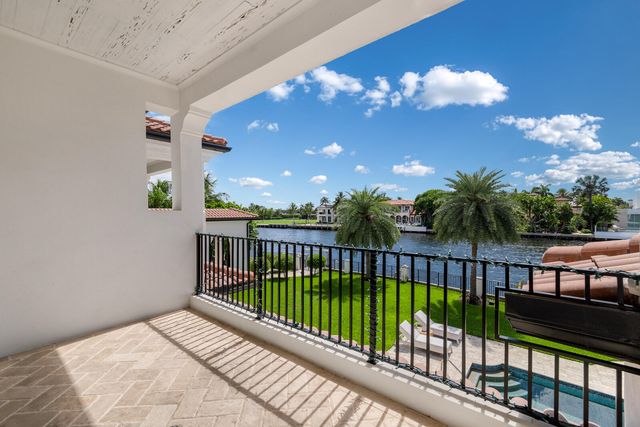 1207 Spanish River Road, Boca Raton, FL 33432